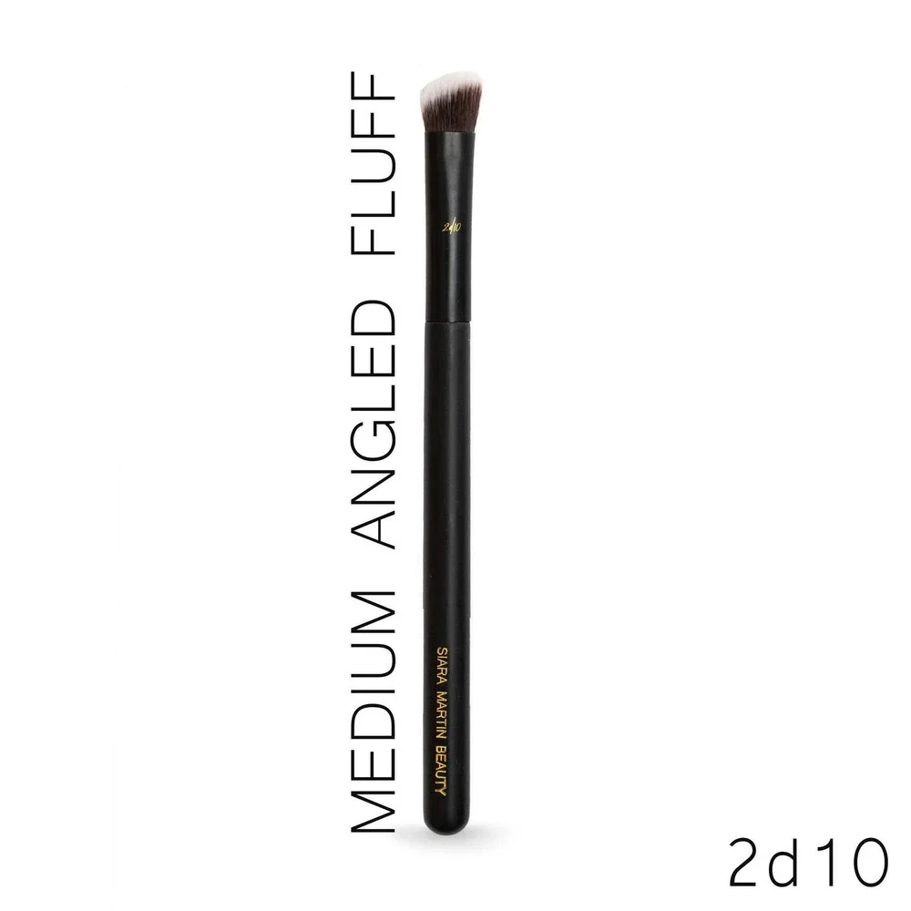 Siara Martin Beauty 2d10 Medium Angled Fluff Eyeshadow Blending Brush Synthetic